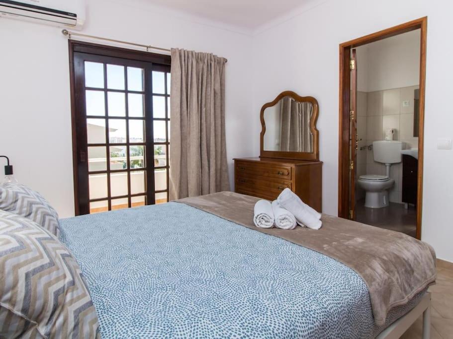 Villa Dogueno- Privat Pool & Privacy & Albufeira Center Exterior photo
